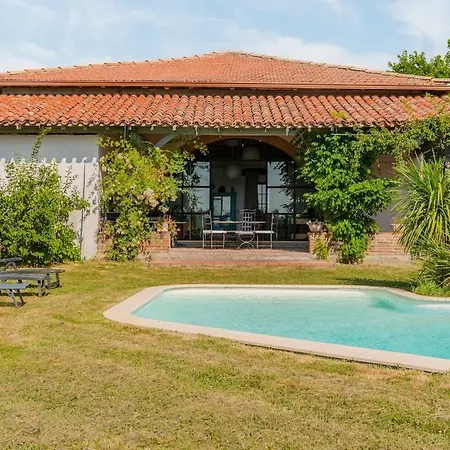 Le Boucaou, Charme Et Serenite Proche Toulouse Casa de Férias Sabonneres